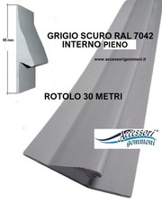 ROTOLO 30 METRI BOTTAZZO PER GOMMONE 3x90x20mm GRIGIO SCURO RAL 7042 IN GOMMA PI