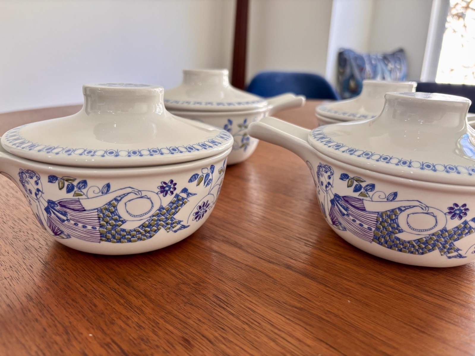 Figgjo Lotte 4 Soup Bowls with Lids Oven Safe Rare Norway Turi Design