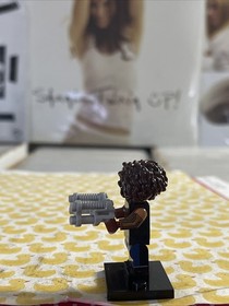 DOMINO ZAZIE BEETZ LEGO MINIFIG FIGURE marvel comics deadpool 2 x-force liefeld