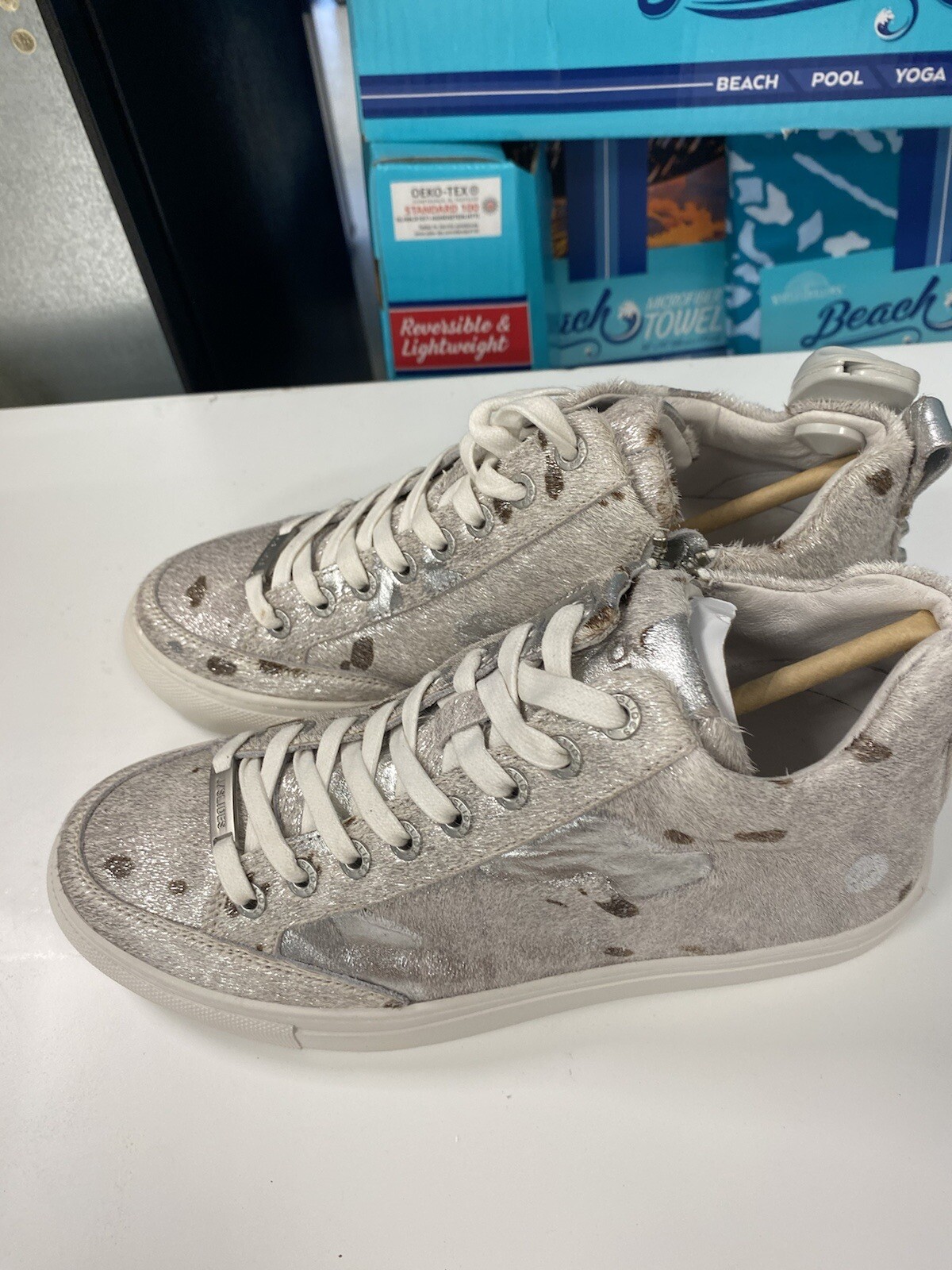 J Slides Sneaker donna Ludlow pony stringate punta arrotondata