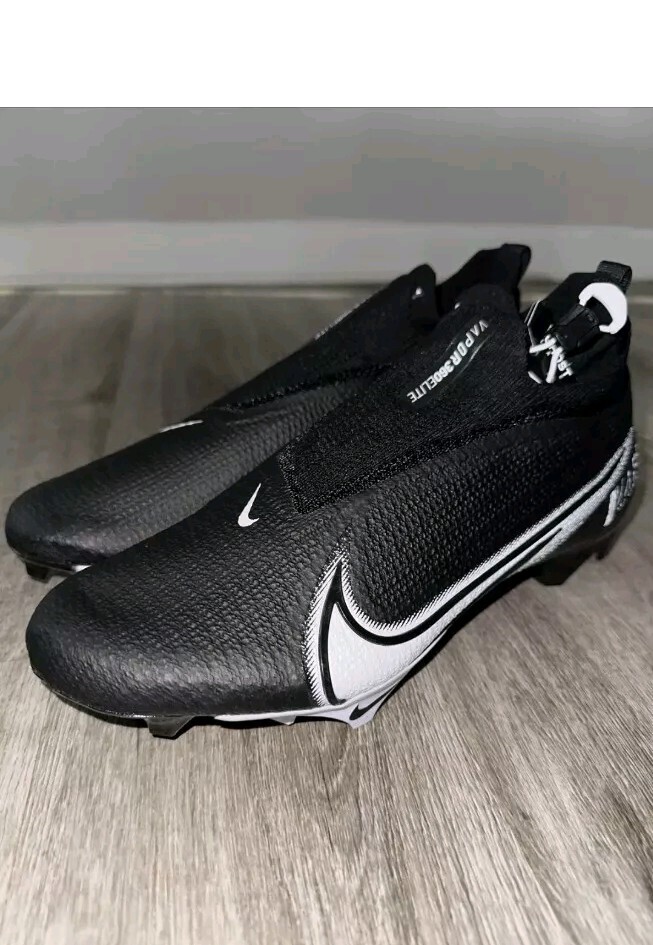 Nike Vapor Edge Elite 360 Flyknit Black Football Cleats  display picture 1