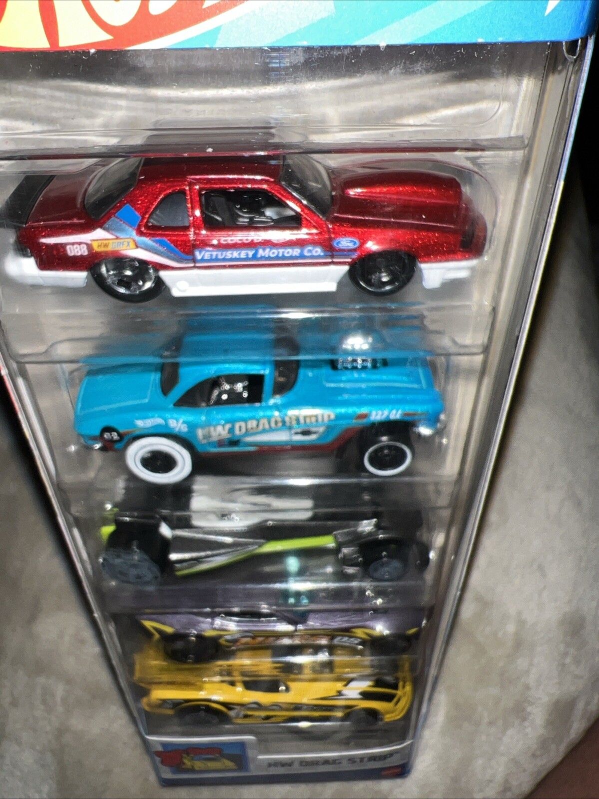 Picture 4 of 6