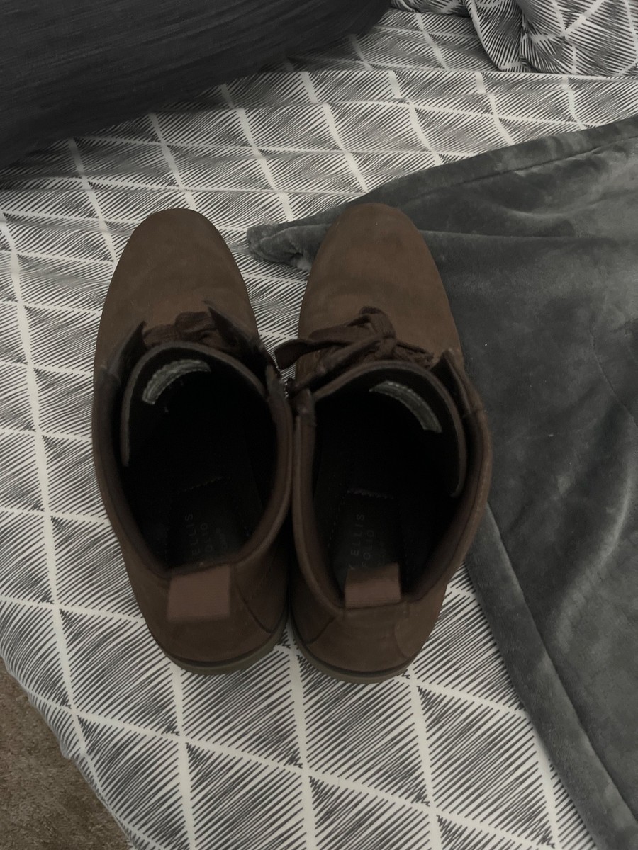 Size 12 Men display picture 3