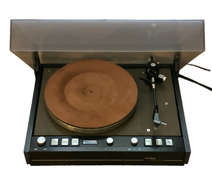 THORENS TD 126 MK III ELECTRONIC mit ISOTRACK-Tonarm TP-16 MK III