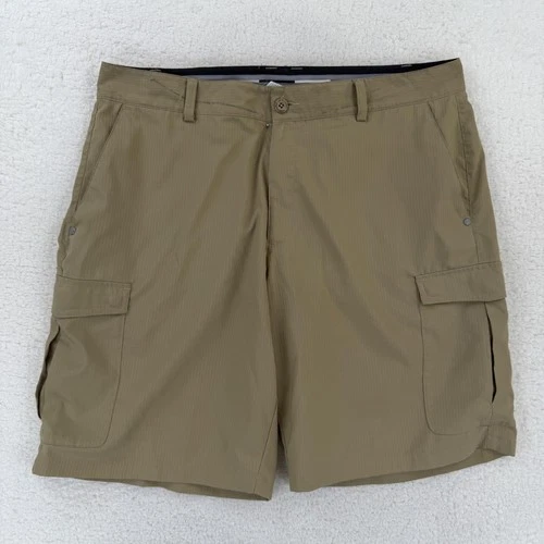 Under Armour Shorts Mens 38 Beige Cargo HeatGear Quick Dry Lightweight