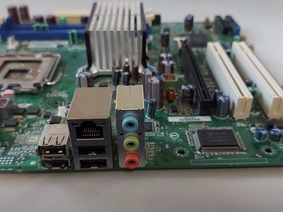 Intel Sockel 775 Desktop MicroATX Mainboard (DG41RQ E54511-205) REF