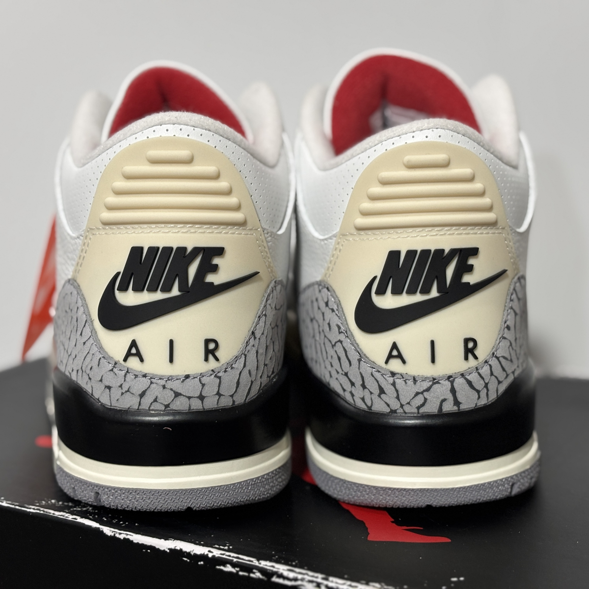 ジョーダン3 Reimagined 29cm Size 11 - Jordan 3 Retro Mid White Cement Reimagined for sale