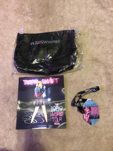 TAYLOR SWIFT 1989 World Tour EXCLUSIVE Merch Pack - NEW NEVER USED