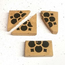 Reclaimed Reproduction Victorian Minton Encaustic Flower Floor Tiles ALL BROKEN