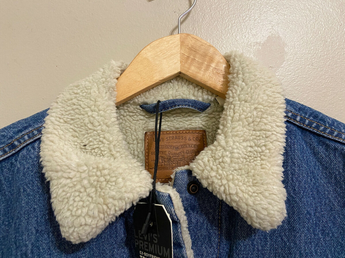 LEVIS Premium Big E Sherpa Trucker Jacket Blue Stonewashed LEVIS Premium Big E Sherpa Trucker Jacket Blue Stonewashed