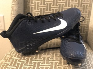 navy blue nike baseball cleats