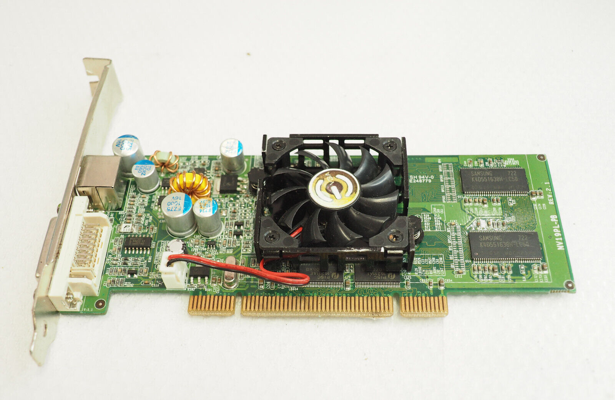 EVGA NVIDIA e-GeForce FX 5200 128-P1-N309-LX 128MB DDR SDRAM PCI