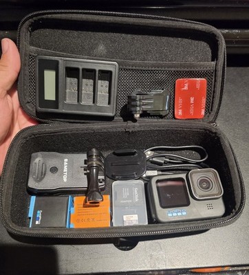 GoPro HERO10 Black Action Camera Bundle w/ Case Batteries Charger & Mounts