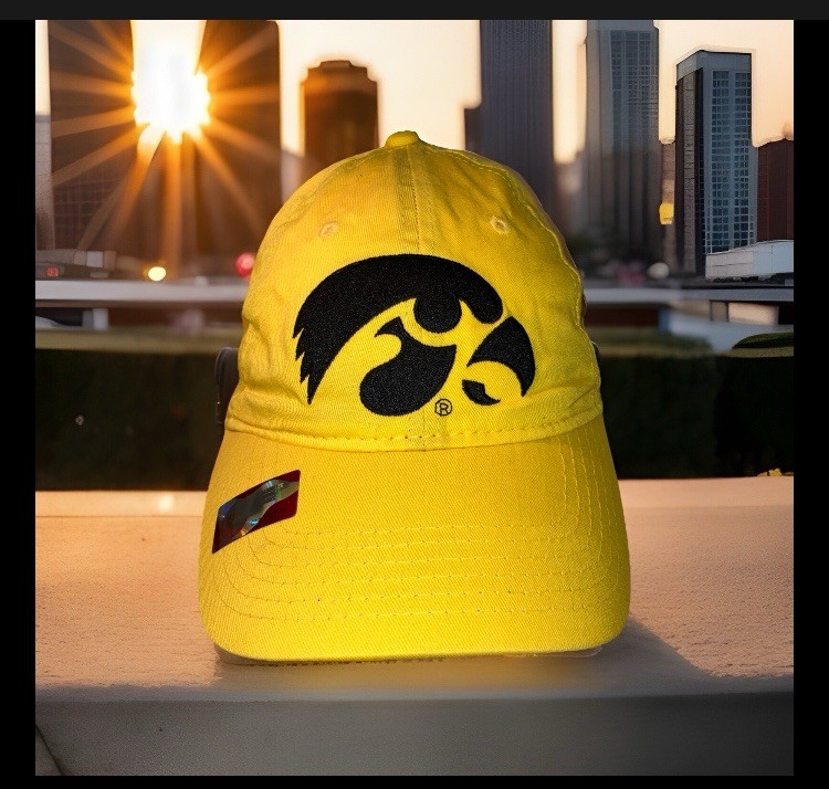 Iowa Hawkeyes Black Yellow Logo Snapback Cap University Team Signatures