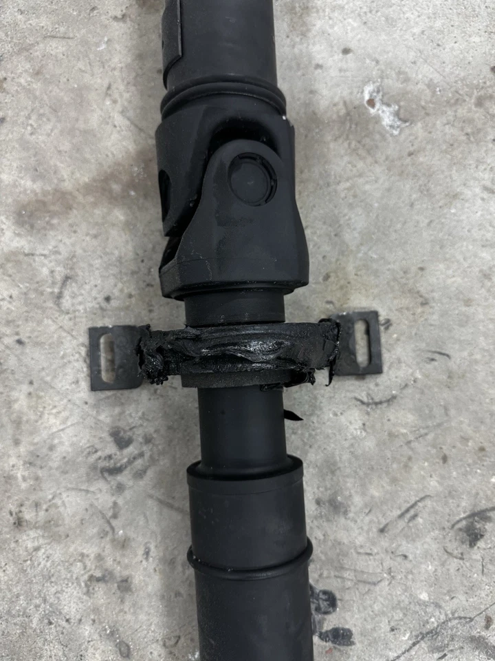 BMW E39 530i 525i 2001-03 eje de transmisión línea de transmisión OEM 7523787 automático Foto 4 de 4