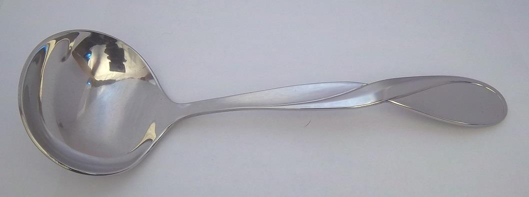 Oneida - Oneida Satin Aquarius Serving Ladle - View #3