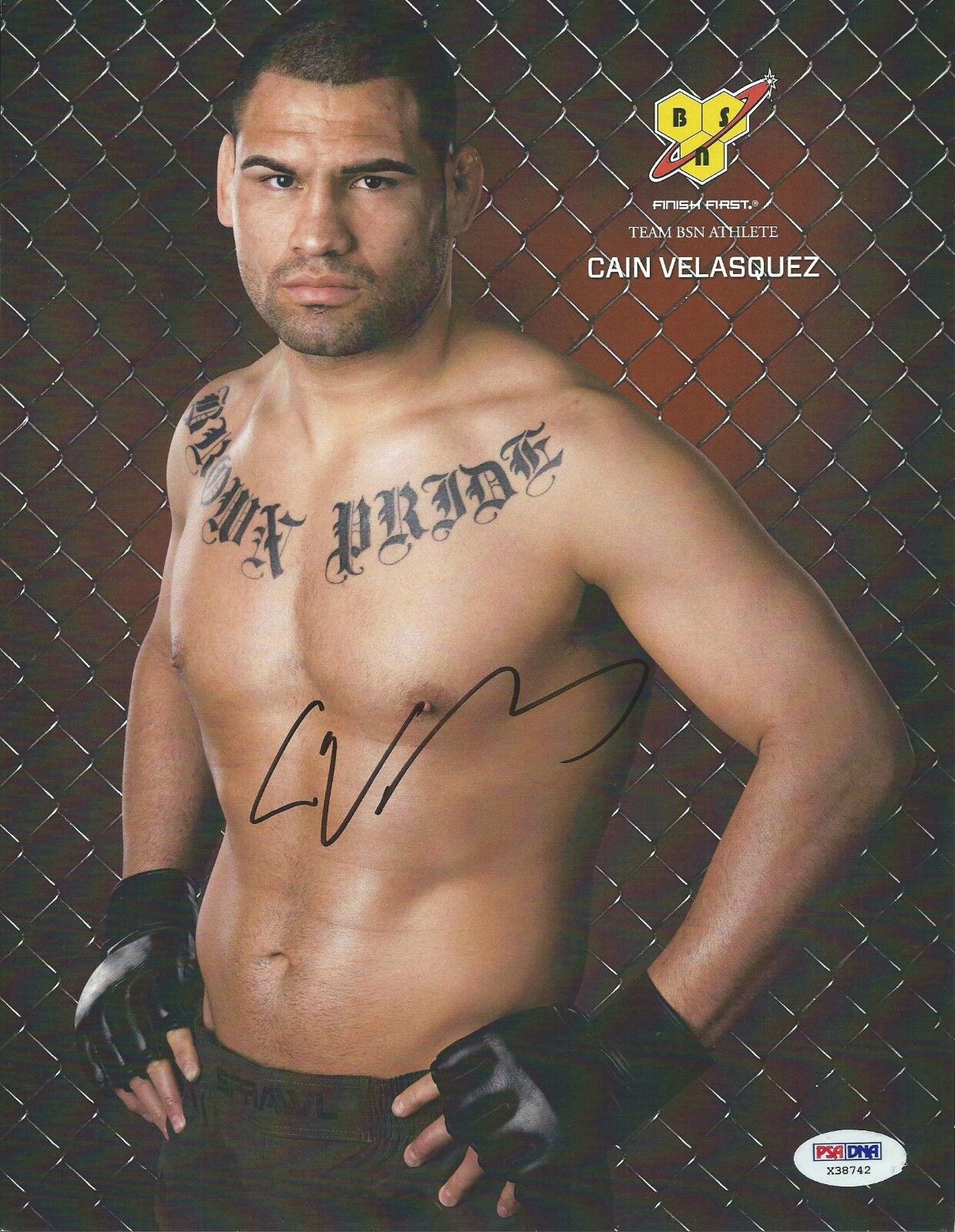 2010 Topps UFC Autographs #FACV Cain Velasquez 1st Signature