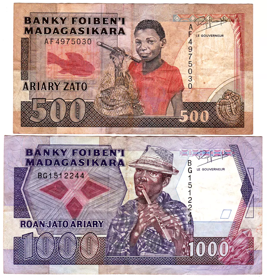 Mazuma *F2502 Madagascar 500 & 1000 Ariary 2pcs Mix Conditions with Stapler Hole - Image 2 of 3