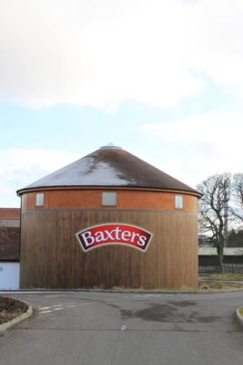 Foto 6x4 Baxters Craft Center, Eingang. Kelty. Einstieg ins Handwerk CE C2010