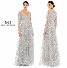 Mac Duggal 3D Flowers Embroidered Rhinestones Beaded Gown in Platinum sz 4 $898