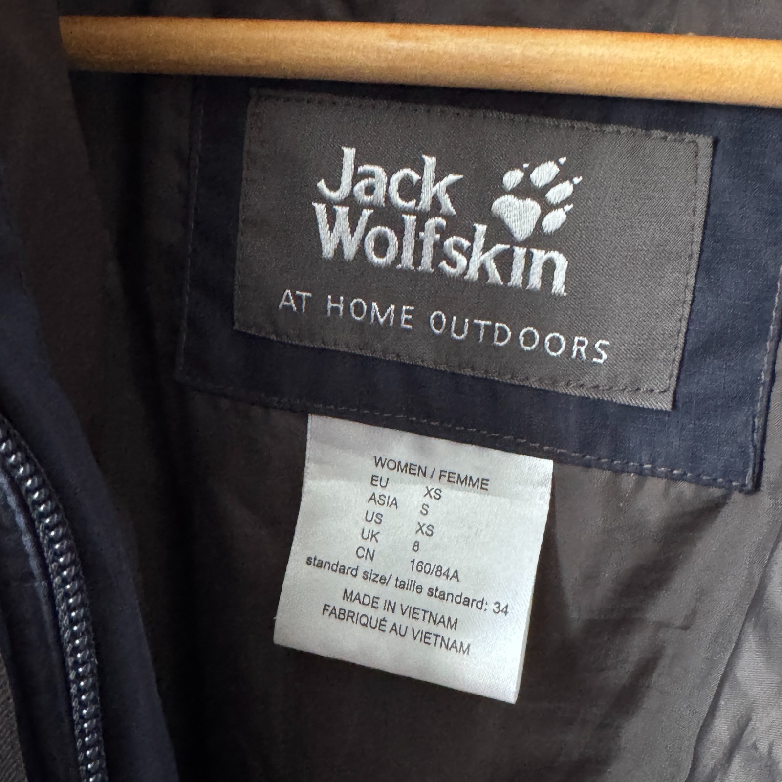 Jack Wolfskin Women’s STORMLOCK Active Insulated Winter Parka - Navy Blue image 6