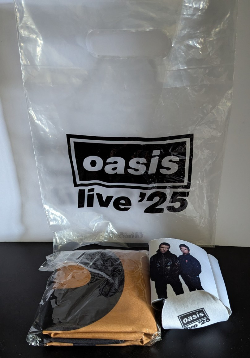 Oasis Live '25 Vip Chicago Merchandise--Bag, Flag, &Amp; Drink Sleeve
