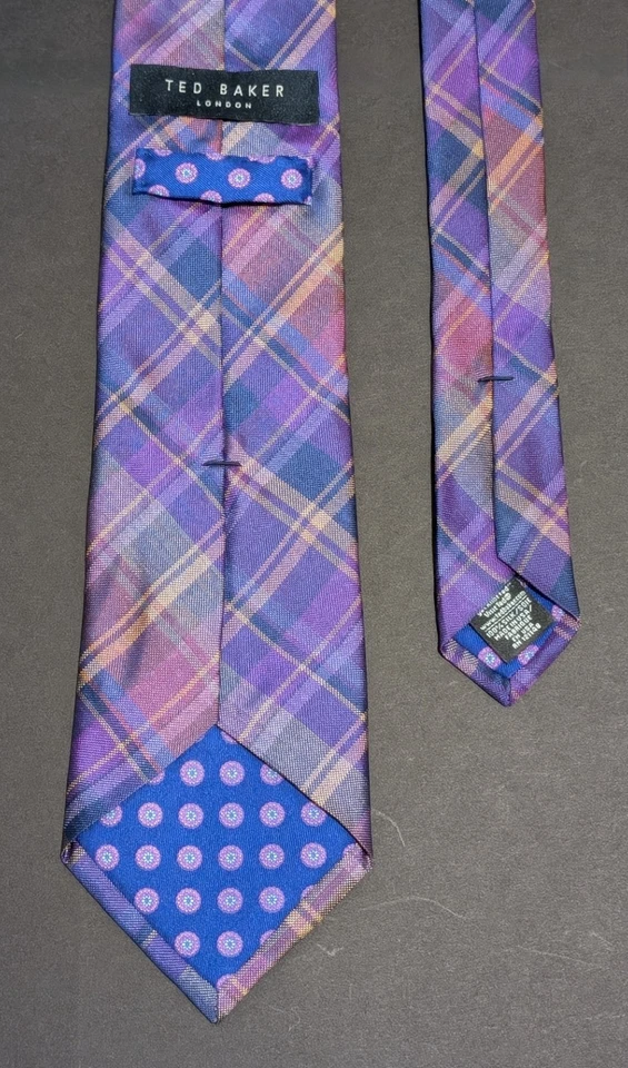 Gravata xadrez Ted Baker roxa e cinza tartan 100% seda feita nos EUA - Imagem 4 de 4