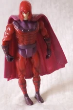 ToyBiz X-Men vs Street Fighter Magneto Action Figure With Helmet VTG Marvel 1998