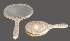 Brosse et miroir face à main de courtoisie coiffeuse argenterie années 1930-40