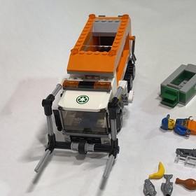 LEGO CITY: Garbage Truck (60118) - Missing Pieces