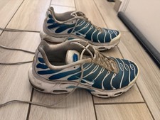chausure nike air max TN couleur bleu et blanc 