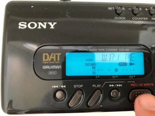 SONY TCD-D8 DAT Walkman Digital Audio Tape Recorder Japan VTG - OEM Power Supply