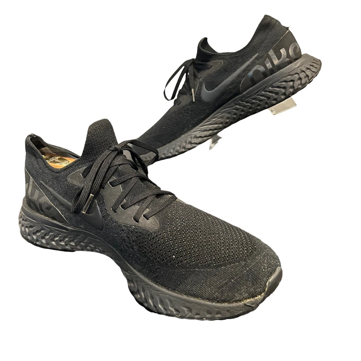 Nike epic react hotsell flyknit triple black