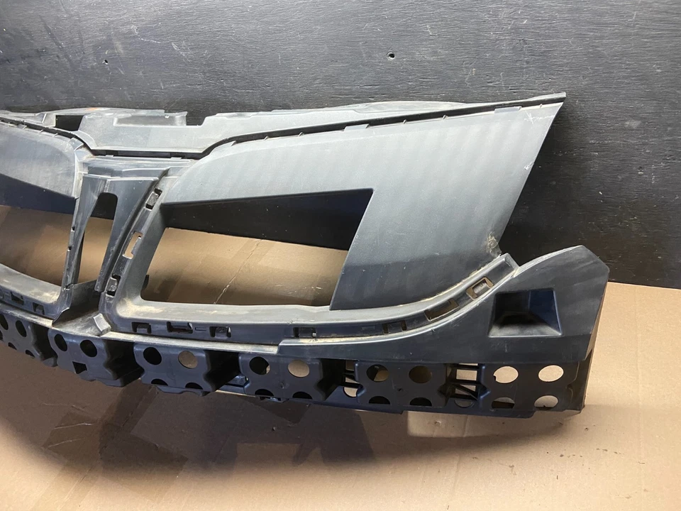 2013 to 2016 Lincoln MKT Grille Support Panel A7070 OEM - Image 3 of 4