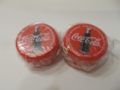 COCA COLA~YO-YO~1998~BOTTLE CAP DESIGN~SET of 2~NEW~SEALED~STOCKING STUFFER~GIFT