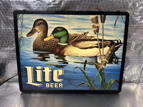Vintage 1991 Miller Lite Beer Mallard Ducks In Water Lighted Bar Sign