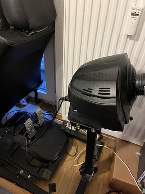 Thrustmaster T300 RS Servo Base, Racing Wheel und 2er Pedal Set ohne OVP