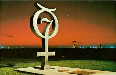 Postcard Postcard: Mercury Monument at KSC Pad #14