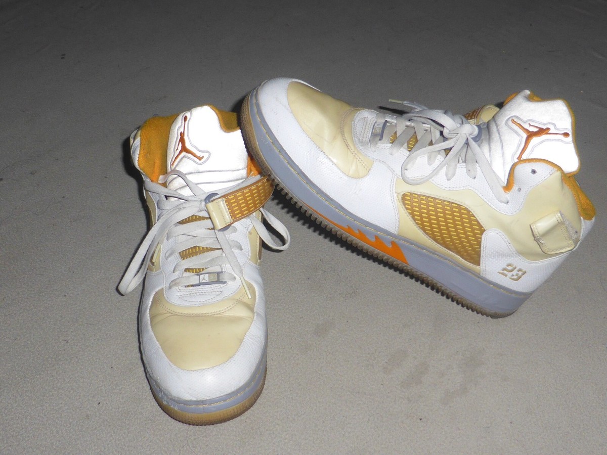JORDAN FORCE FUSION V 318608-181 WHITE ORANGE PEEL SIZE 13 BEST