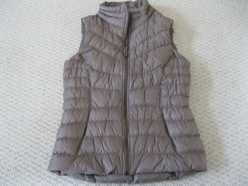 Athleta Downalicious Puffer Vest M 