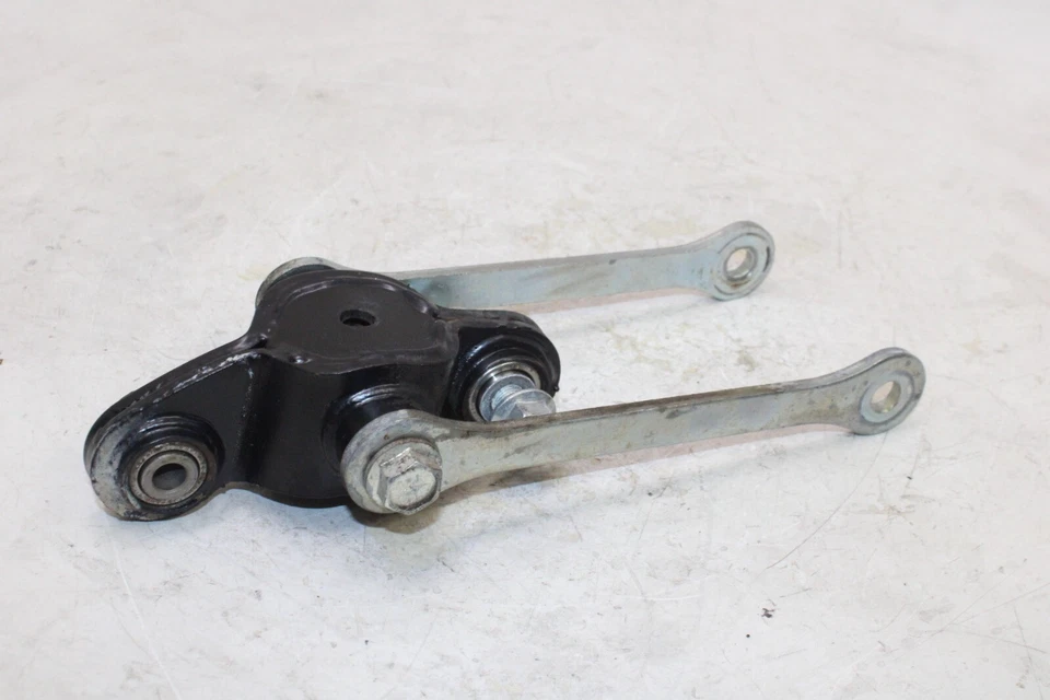 2006 SUZUKI GS500F OEM REAR DOGBONE SHOCK LINKAGE LINK Foto 2 de 4