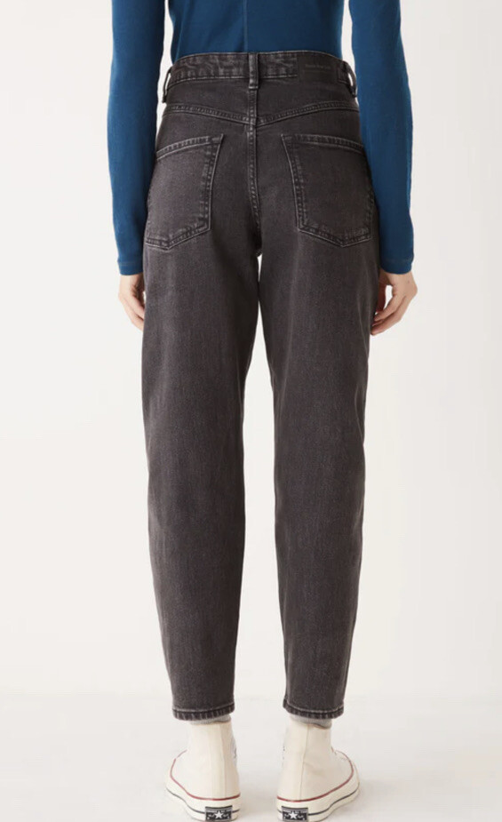 Frank and Oak The linda High Rise Balloon Fit Jeans In Washed