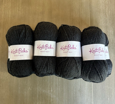 LOT Knit Picks Asphalt Heather Bravo Sport 273 yards, Premium Acrylic, 9 skiens