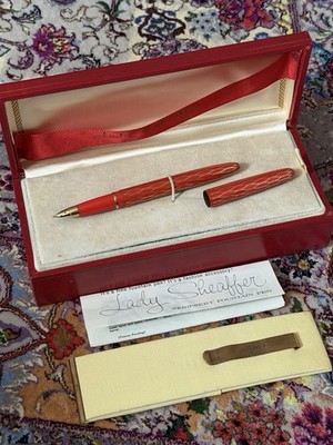 RAR Vintage um 1960 Lady Sheaffer XIV Tüll rot Füllfederhalter goldene Feder mit Box