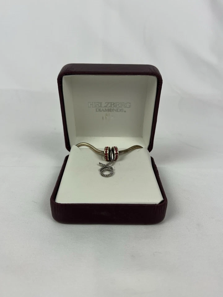 Collar de cadena de plata Helzberg XO Love Diamond Foto 3 de 3