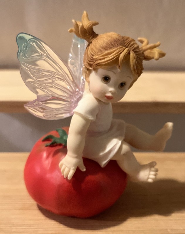 Enesco My Little Kitchen Fairies - Hot Tomato Fairie - 2001 No Box