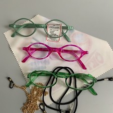 Okulary do czytania nowe,3 sztuki, +1 dptr.  różne kolory z paskiem do okularów i łańcuszkiem