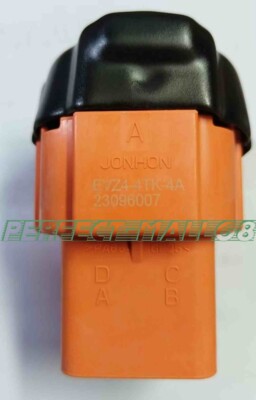1PC New For EVZ4-4TK-4A Connector
