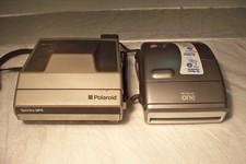 Lot of 2 Polaroid Instant Film Cameras Spectra QPS  ONE Gray Untested