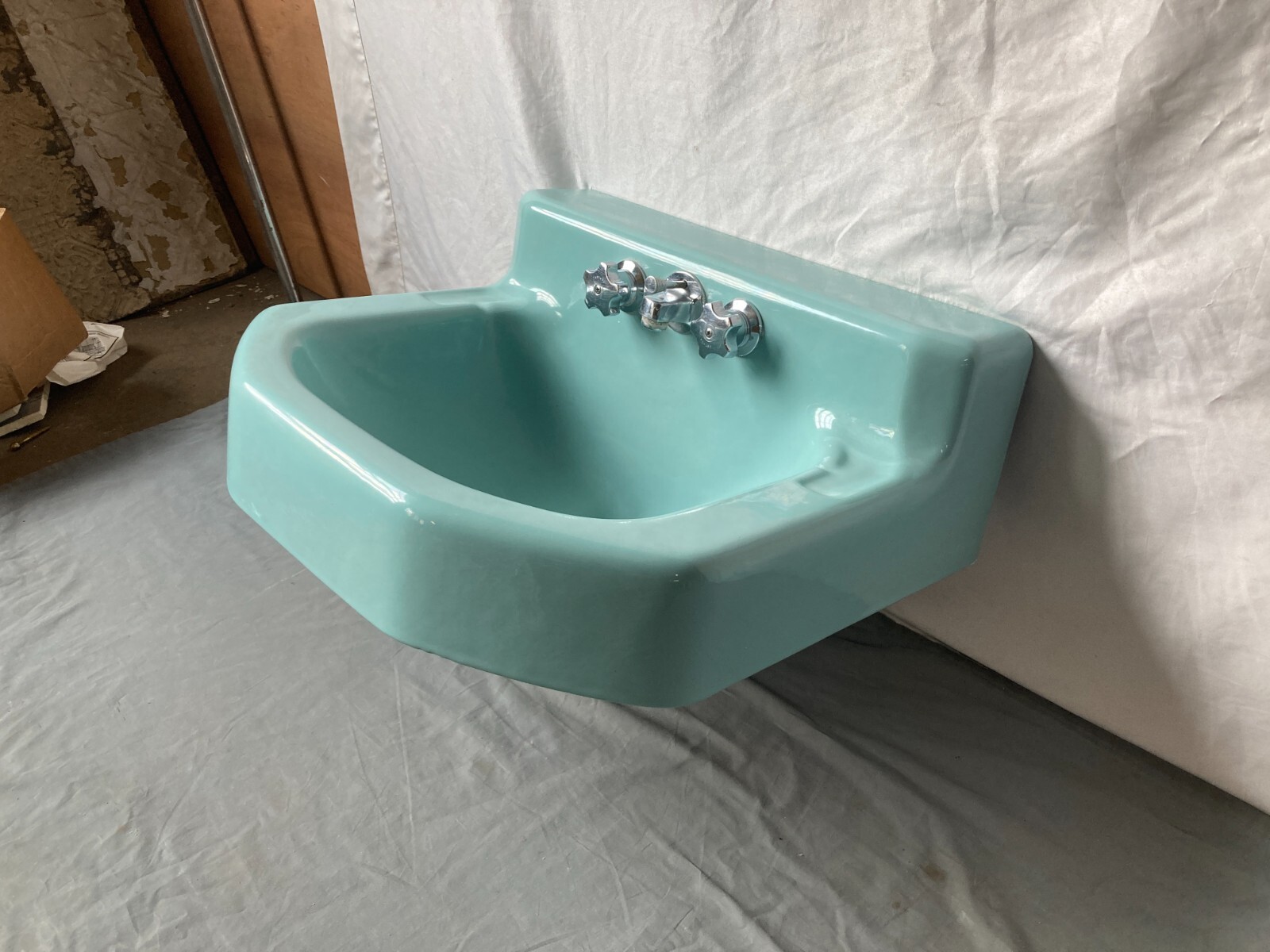 Vtg Mid Century Cast Iron Spruce Green Porcelain Bath Wall Sink Kohler